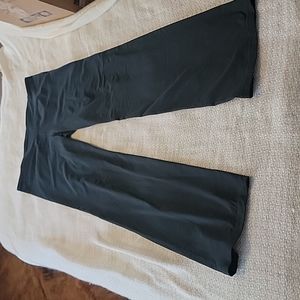 Under Armour fitness pants